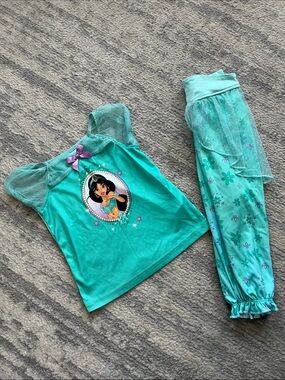 Disney Princess Jasmine Pajama Set